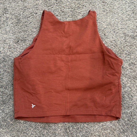 Old Navy Active | EUC Lot of Powersoft Tank Tops with Built-In Bras - Picture 7 of 16